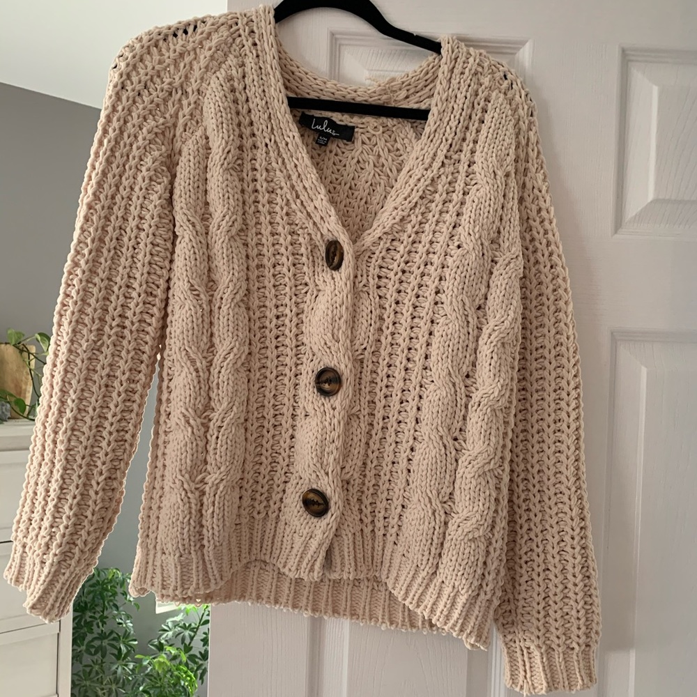 Lulus beige knit sweater